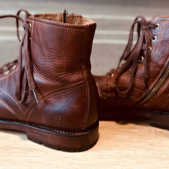 Frye Bowery Cognac - Picture 5 of 12